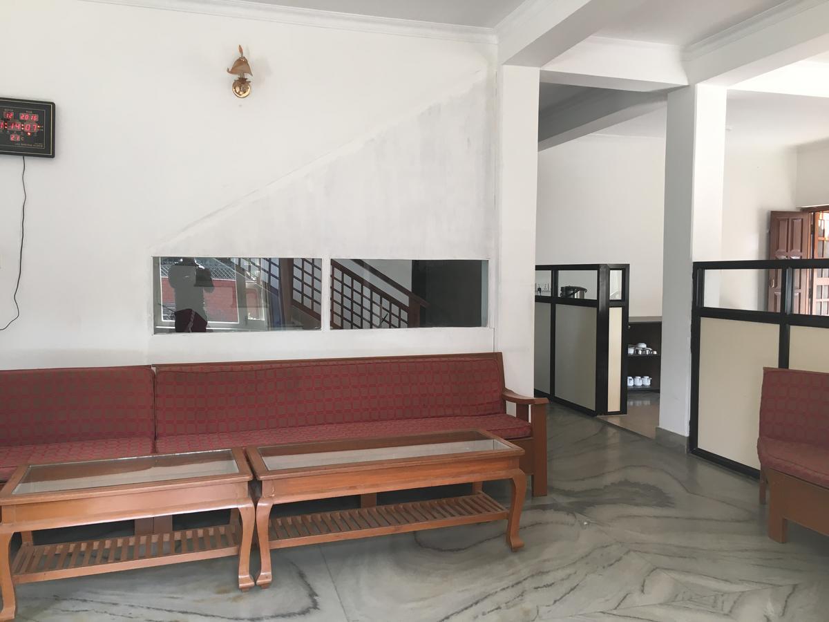 Hotel Pokhara International Exterior photo