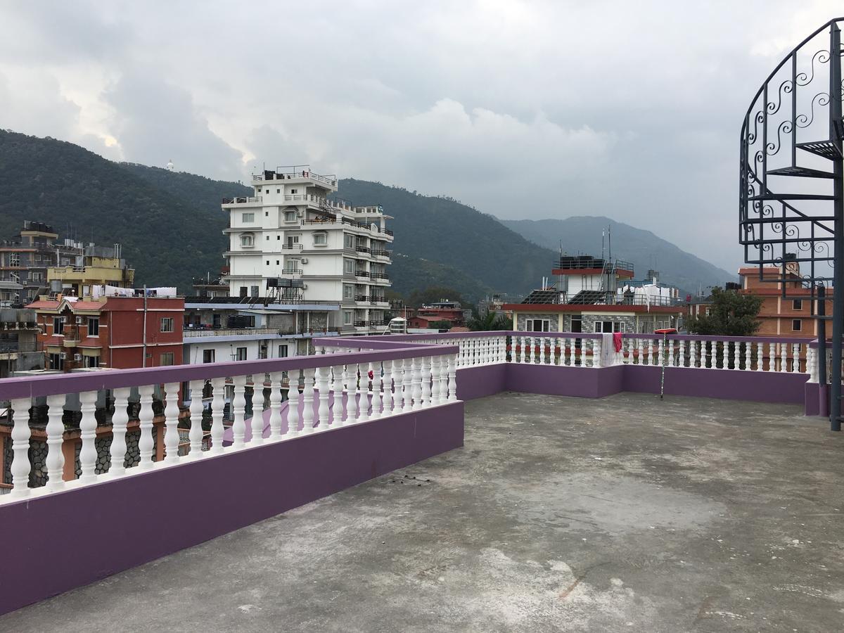 Hotel Pokhara International Exterior photo