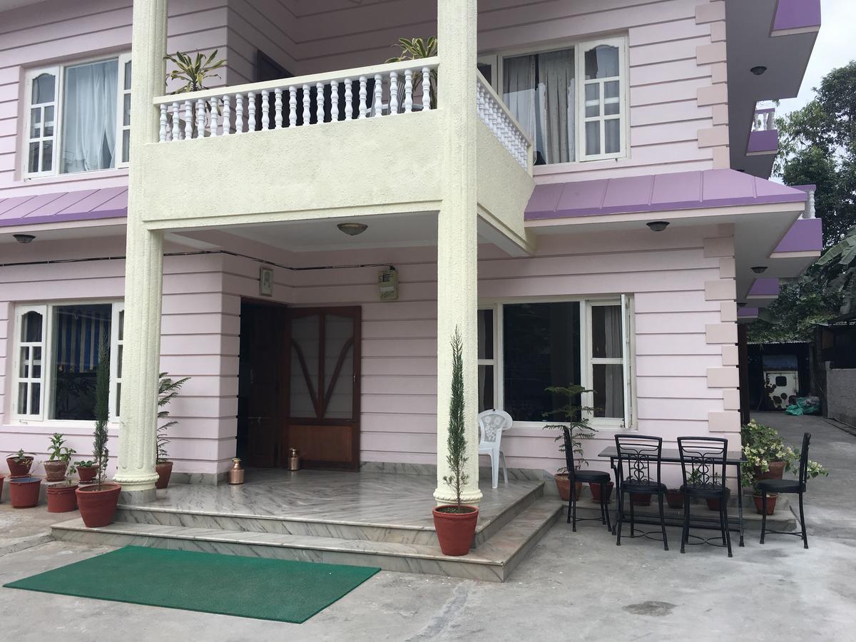 Hotel Pokhara International Exterior photo