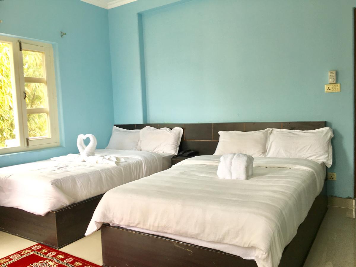 Hotel Pokhara International Exterior photo